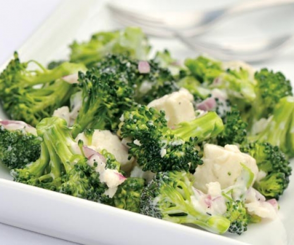 İştah Kesici Salata: Yoğurtlu Karnabahar Brokoli Salatası